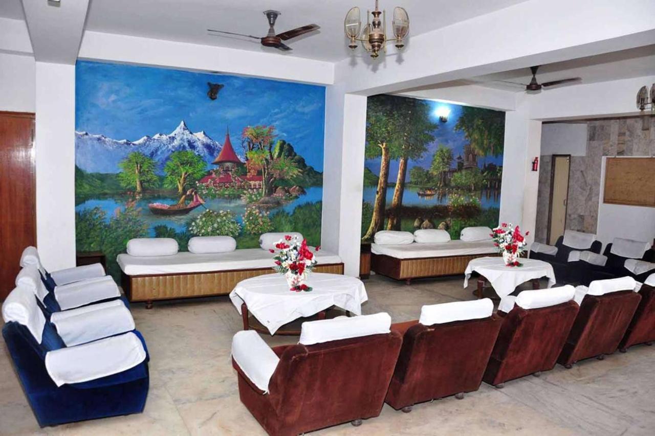 Hotel Vinayakam Udaipur Exterior foto